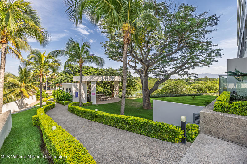 20251118165948354916000000 o