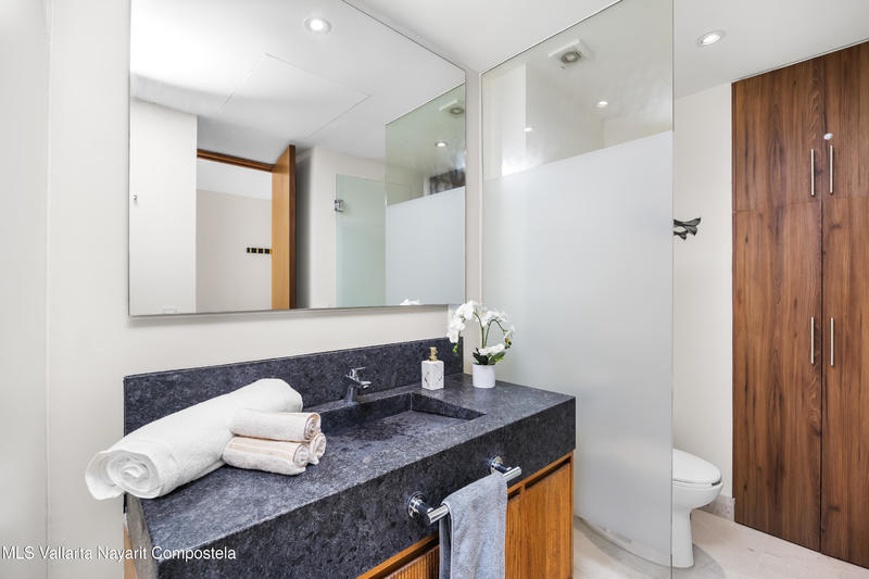 20251118172038370016000000 o