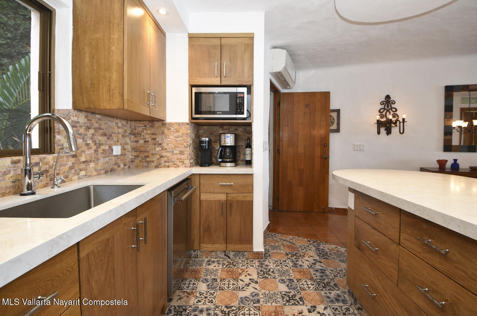 20251124175623039376000000 o