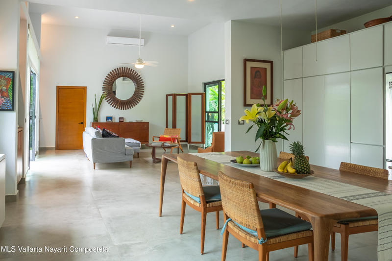 20250728200455792042000000 o