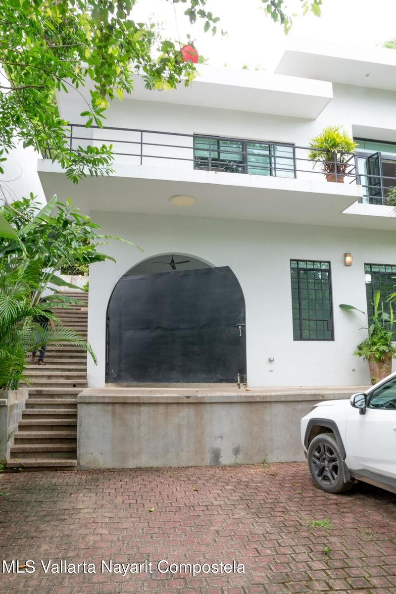 20250728200538846209000000 o