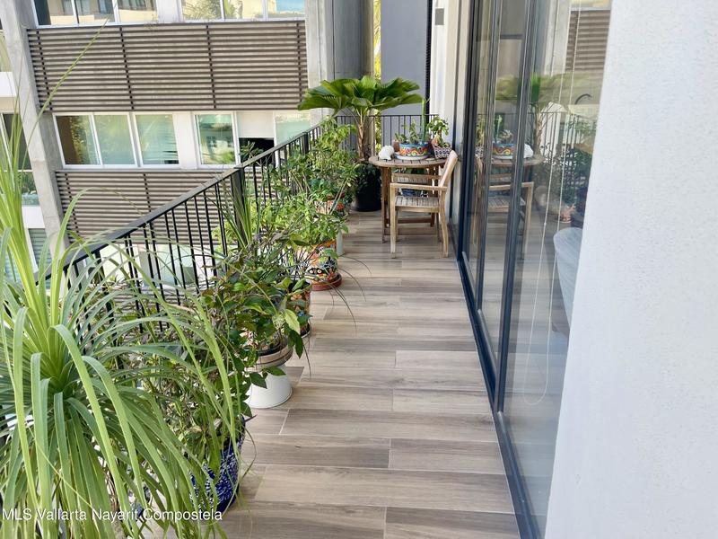 20251013223232083624000000 o