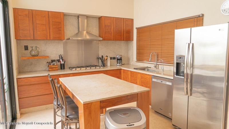 20251127002612177148000000 o