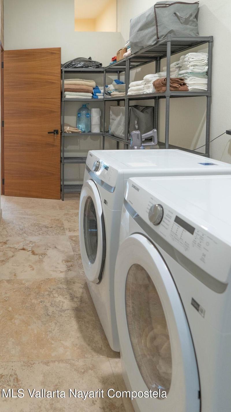 20251127003033357799000000 o