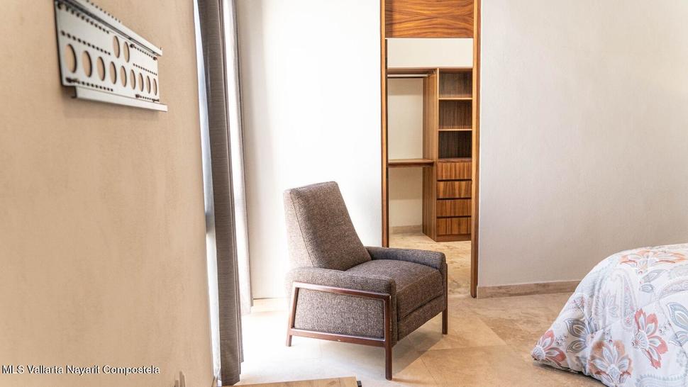 20251127003237450574000000 o