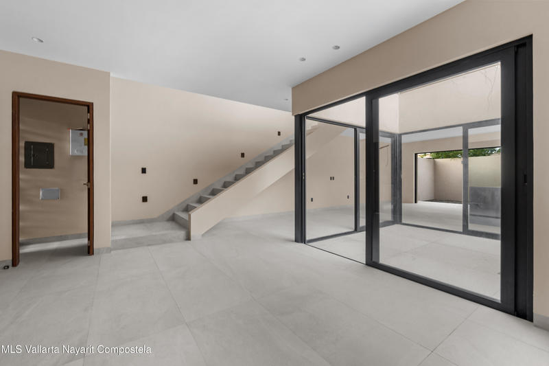 20250918182540497752000000 o