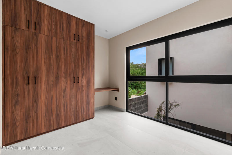 20250918183817017308000000 o