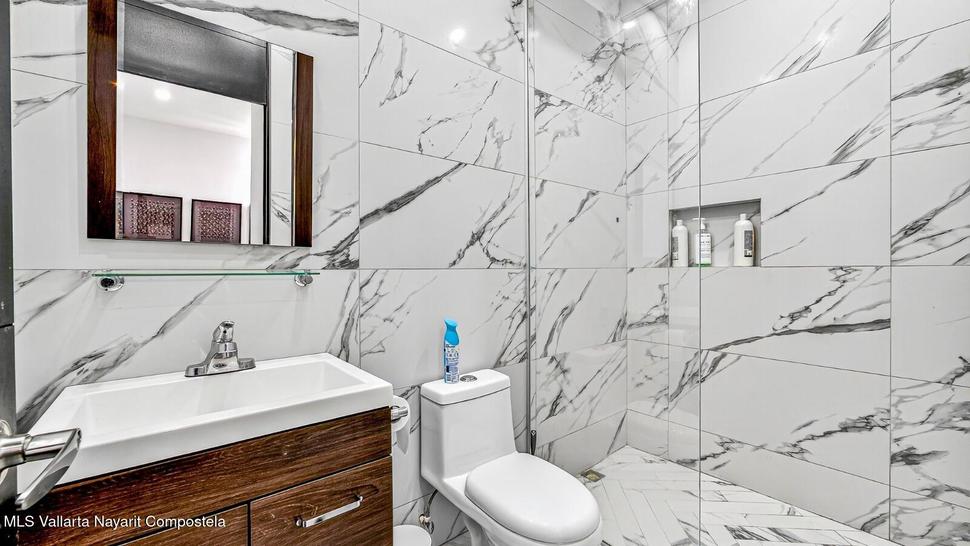 20251122012220557144000000 o