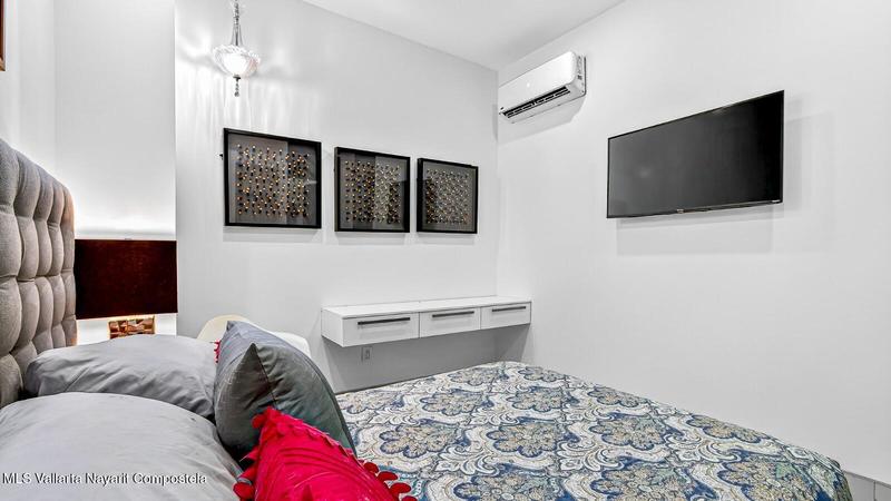 20251122012223131632000000 o