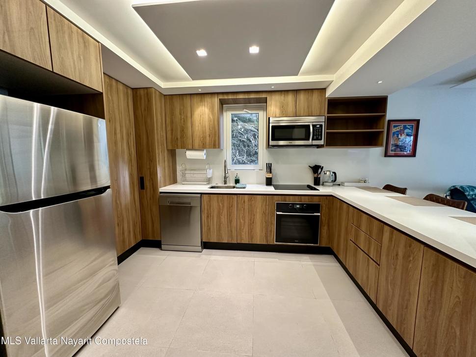 20251111014812328401000000 o