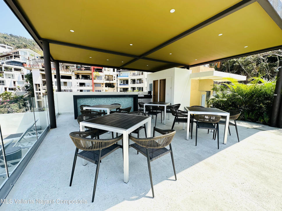 20251111015128323632000000 o