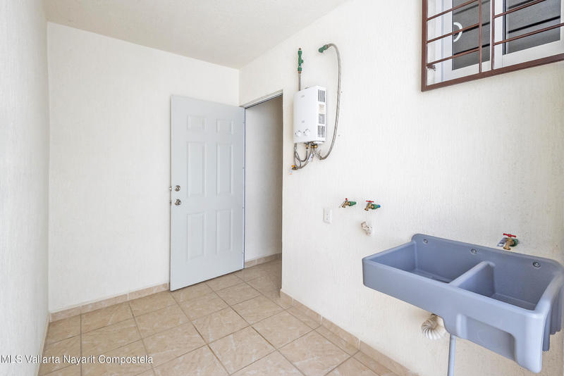 20251024163347070148000000 o