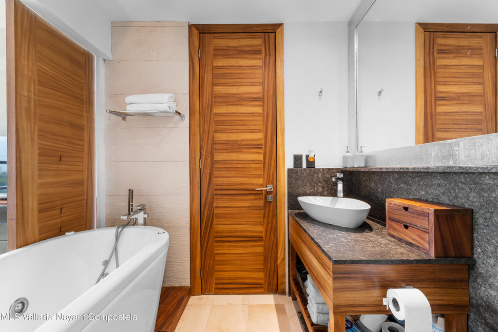 20260114181715778356000000 o