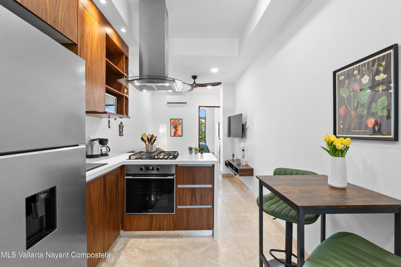 20250715184401285069000000 o