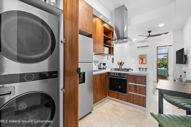 20250715184454208148000000 o