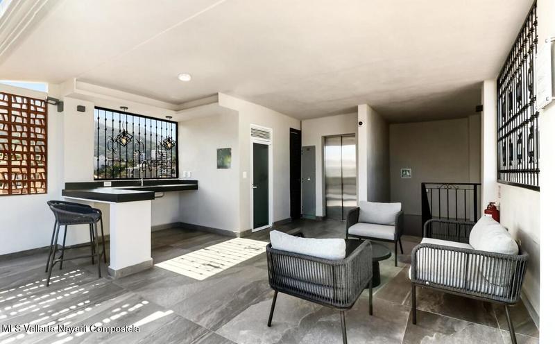 20251010190410012565000000 o