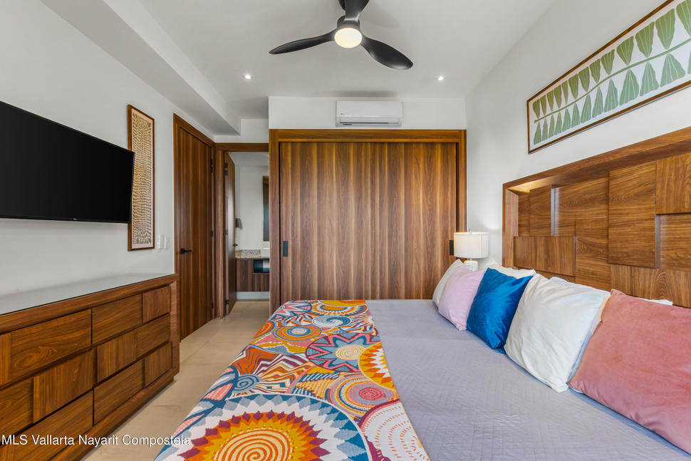 20250921183652223827000000 o