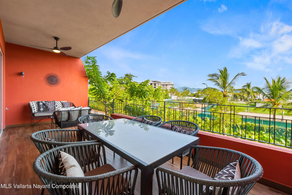 20250921183827605779000000 o