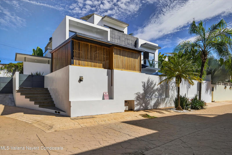 20251219182015850797000000 o