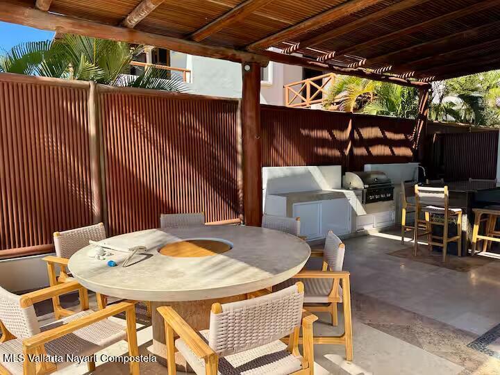 20251210195249891351000000 o