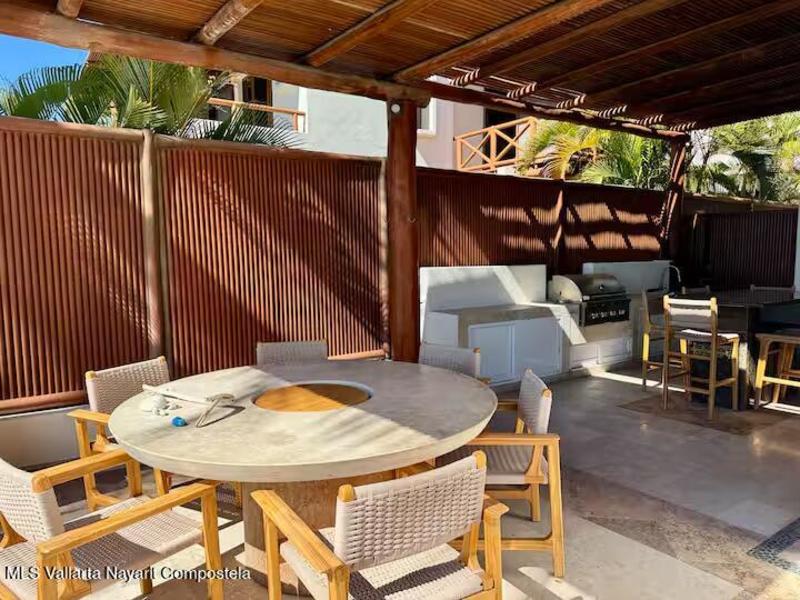 20251210195249891351000000 o