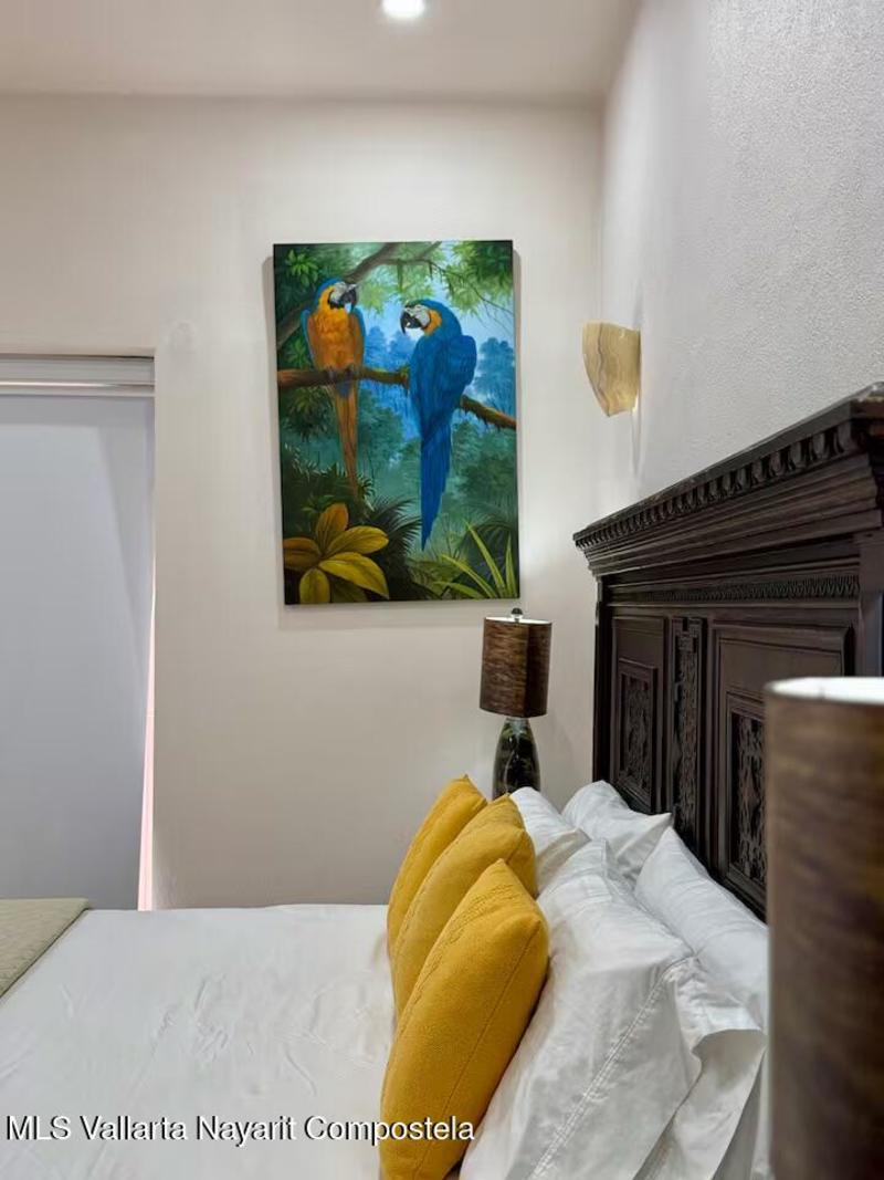 20251210195256345837000000 o