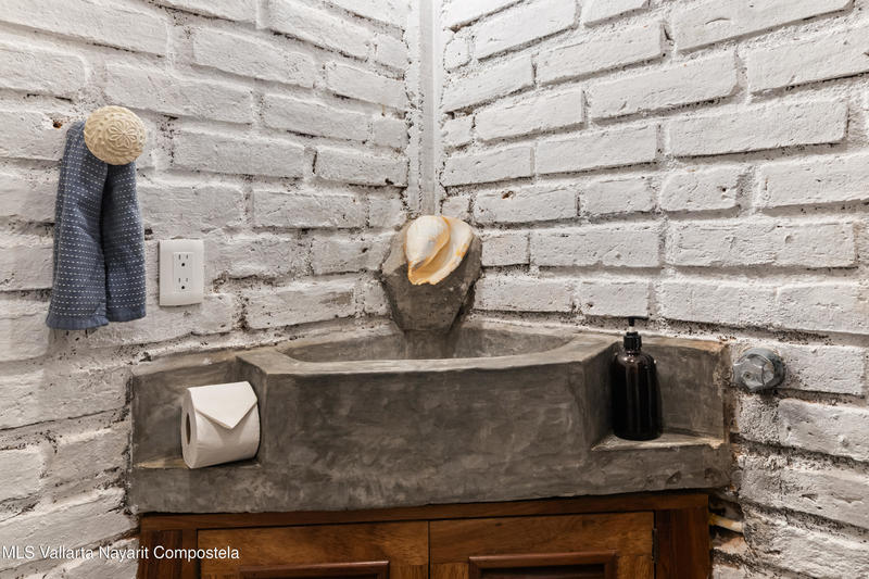 20250922211419995914000000 o