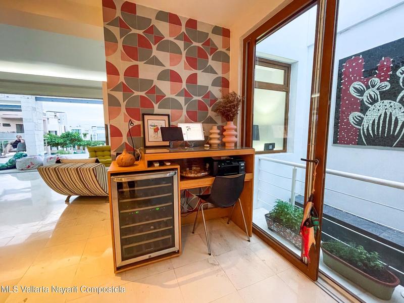 20251216143953338732000000 o