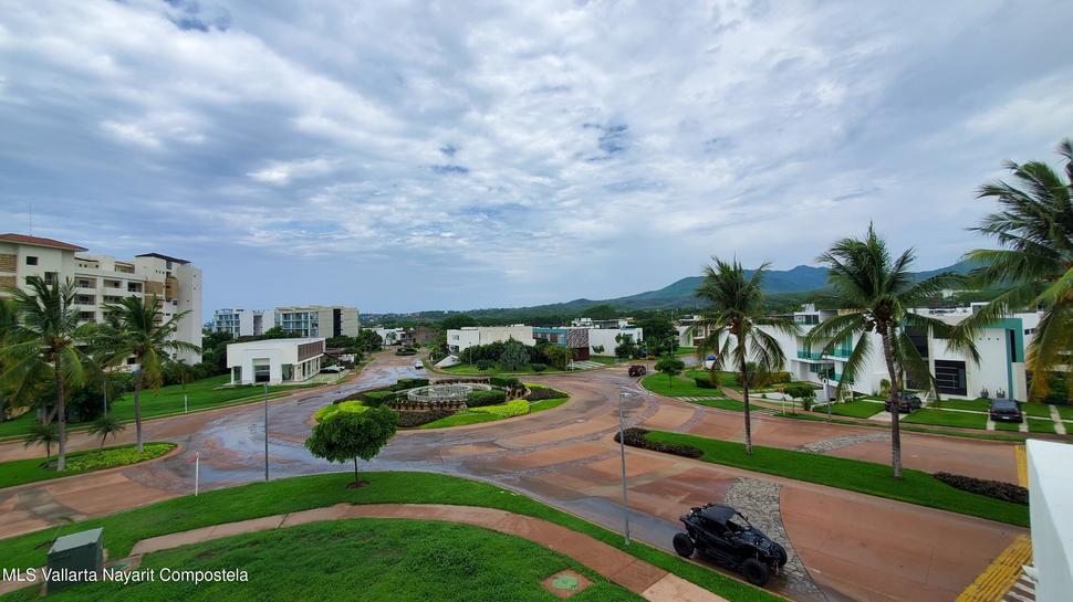 20260121225833158720000000 o