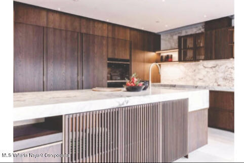 20251205180009260652000000 o