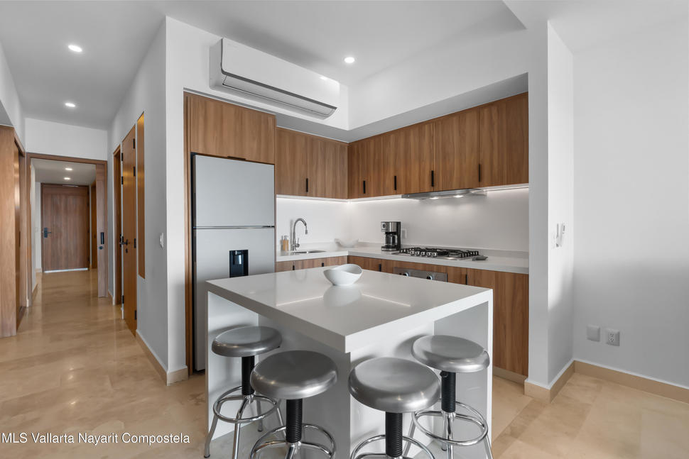 20251105232915418912000000 o