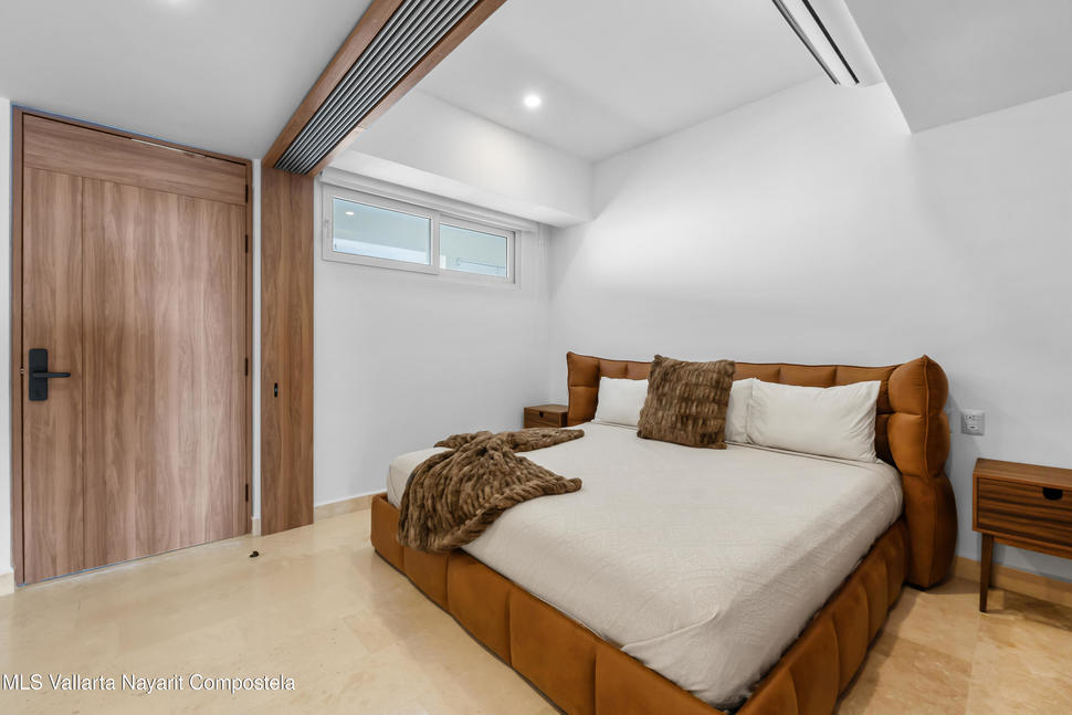 20251105232940163427000000 o