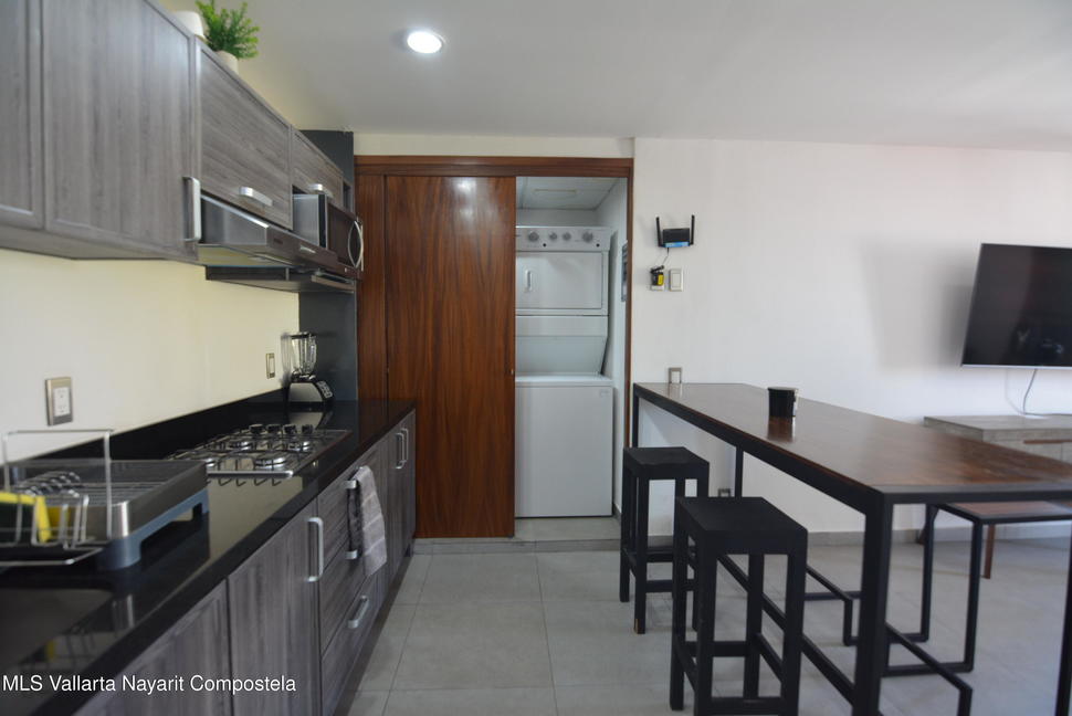 20251119022713879384000000 o