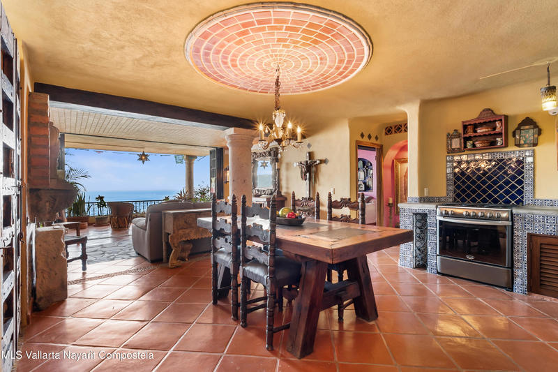 20251119225142472478000000 o