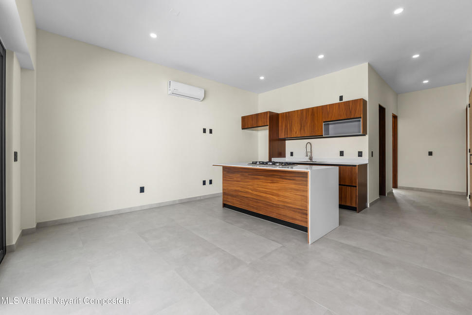 20260226222751297587000000 o