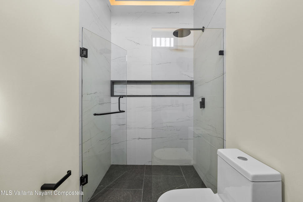 20260226222906432815000000 o