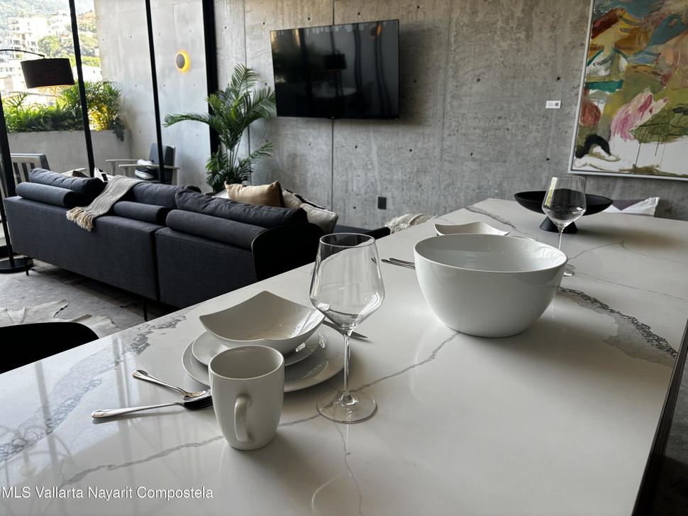 20260127213405315656000000 o