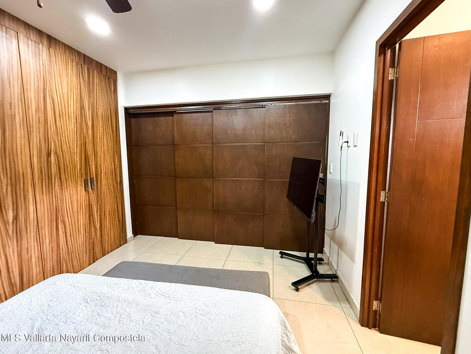 20251230173812059998000000 o