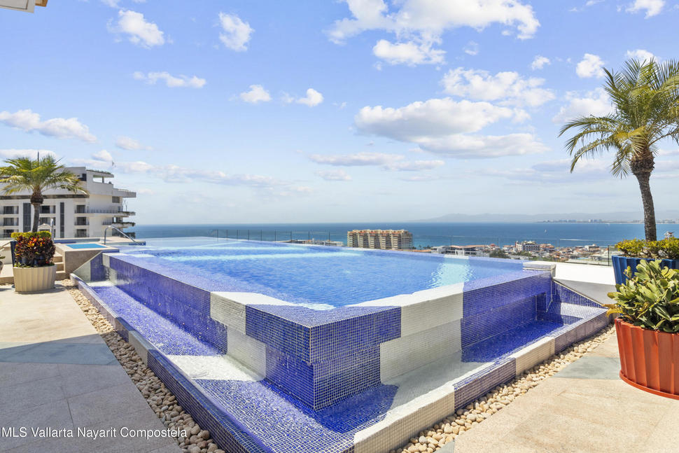 20260810224645065627000000 o