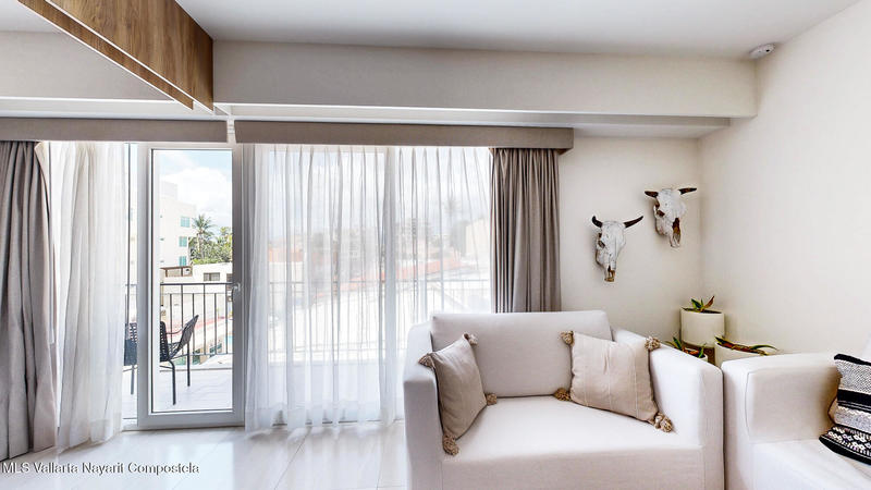 20251010213627812387000000 o