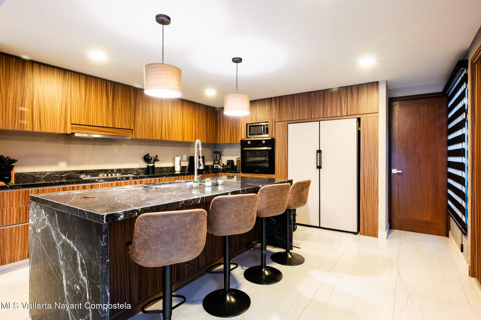 20250930174443239180000000 o