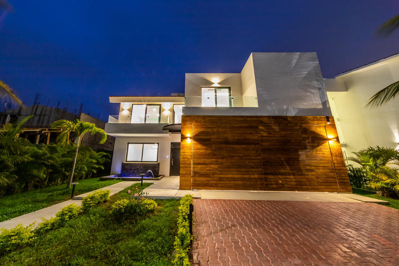 Casa Vista Lagos 3