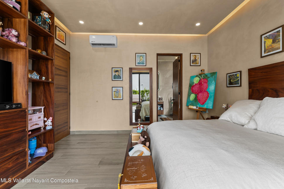 20251002143220776198000000 o