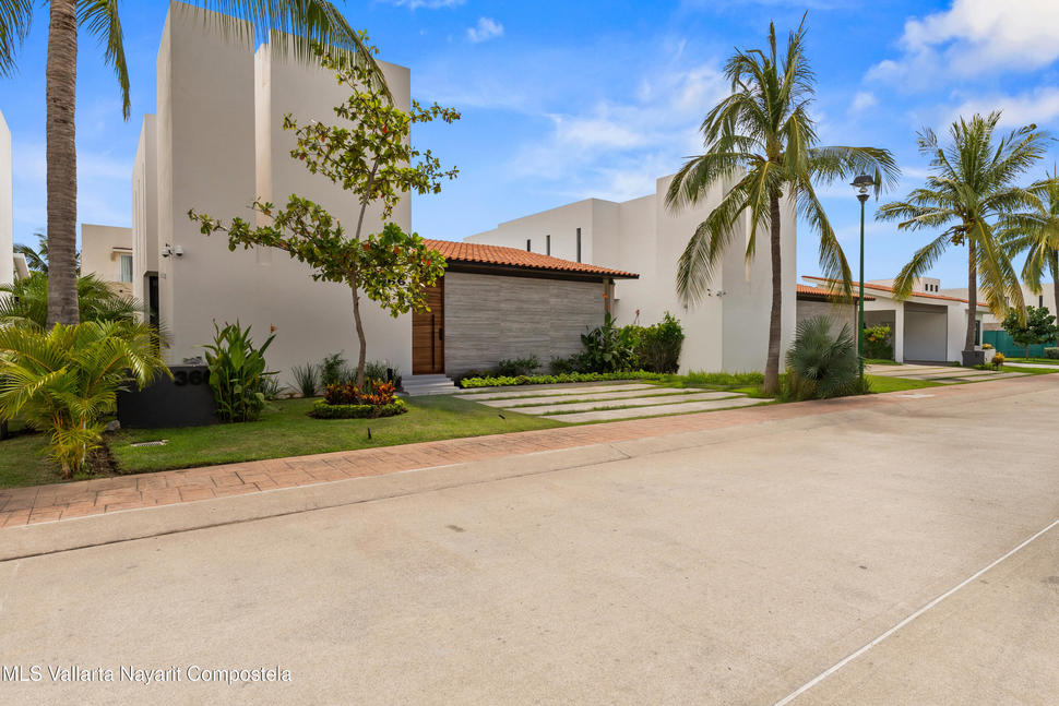 20251002143409085285000000 o