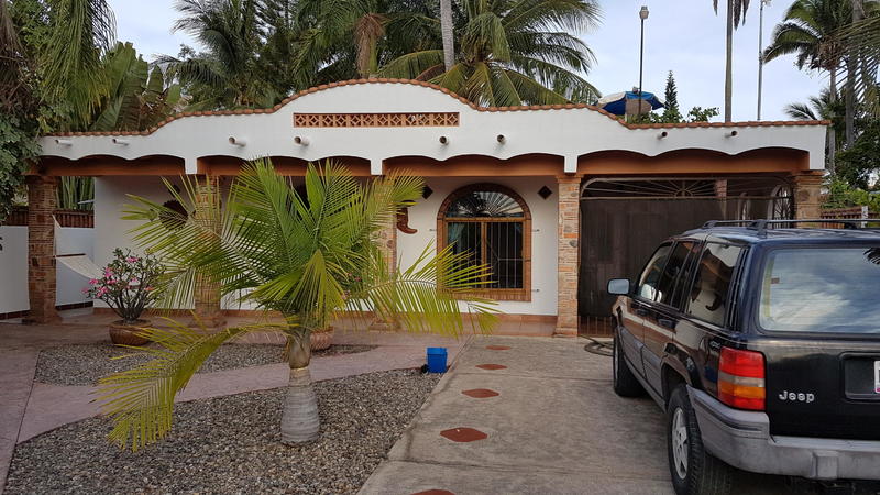 Casa Wayne & Gloria