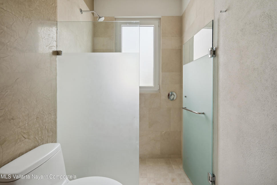 20250611181559232088000000 o