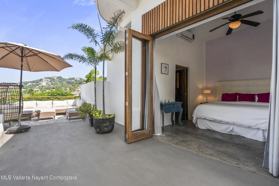 20251110205439645829000000 o