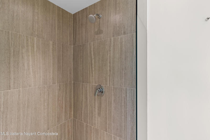 20250905195159489950000000 o