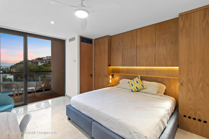 20250908232638624069000000 o