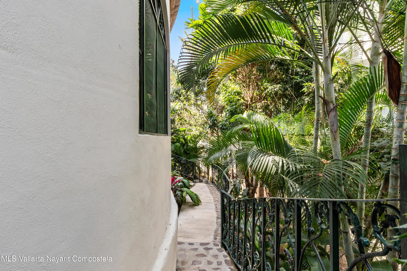 20260211223642966892000000 o